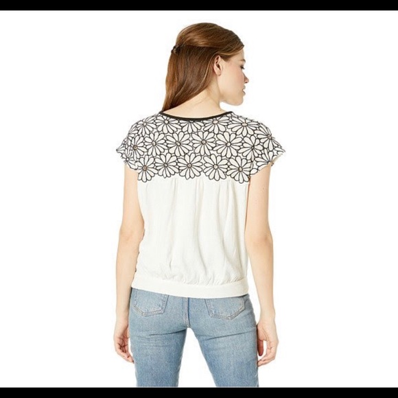 NWT Free💕People Georgia Bubble Hem Top in Ivory - Picture 5 of 8